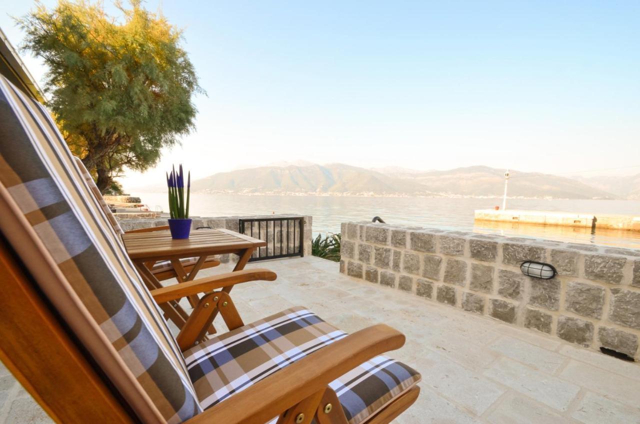 Leut Stone Residence Tivat Exterior photo